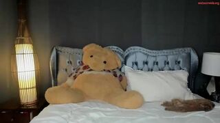 calinan - Video  [Chaturbate] Marvelous lesbians Lovehoney Gyr8tor