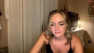 baddy4u - Video  [Chaturbate] safadinha hard magnificent moon