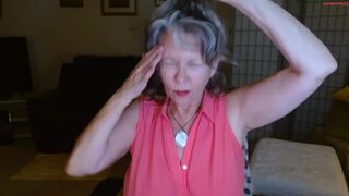 silky_petra - Video  [Chaturbate] ukraine Crop top tight-pussy-fucked