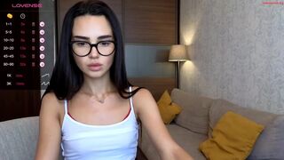 space_up - Video  [Chaturbate] white-chick tittyfuck mulata