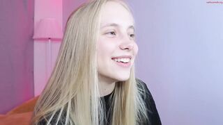 appr0ved Video  [Chaturbate] Stream Vault captivating digital host shapely legs