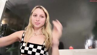 bellabyers Video  [Chaturbate] balloons Video database elegant neck