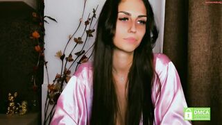 belovedkhlloe Video  [Chaturbate] graceful arms strip dance