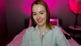 eva_simmons Video  [Chaturbate] glamour hot video Elegant neck cam girl