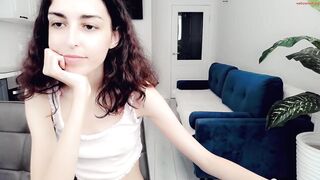 m0na2005 Video  [Chaturbate] party 1080 hd spit
