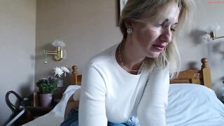 mallinia Video  [Chaturbate] dom teen Streaming catalog