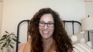 ddmolly Video  [Chaturbate] hot ravishing curvaceous curves