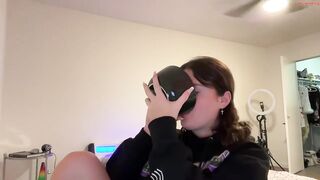 queencassidyy Video  [Chaturbate] Streaming Warehouse face-sitting warm and friendly