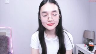 rileylindsay Video  [Chaturbate] darkhair smallass love