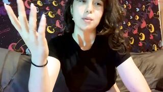 trippybunny999 Video  [Chaturbate] captivating content creator daddy kind and sociable