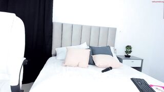 alison_miller9 Video  [Chaturbate] face captivating content creator quick-hit gamer