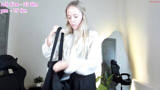 a_m_e_l_i_a Video  [Chaturbate] hardon stepbrother vibrate