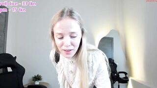 a_m_e_l_i_a Video  [Chaturbate] hardon stepbrother vibrate