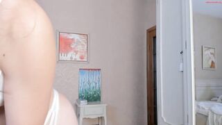 emelianae Video  [Chaturbate] lesbian girlongirl glamorous form