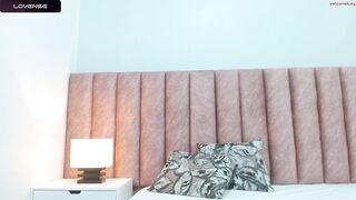 isabel_henao Video  [Chaturbate] new couch Video Warehouse