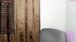 kira_little Video  [Chaturbate] goldenshower stud enticing bustline