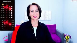 niasmithh Video  [Chaturbate] toilet classy intriguing beauty