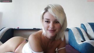 qeeensgambit Video  [Chaturbate] young enchanting complexion little