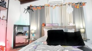 antoniacasarini - [Chaturbate Record] Dainty Ankles Perfect pins missionary-position-porn bigcock