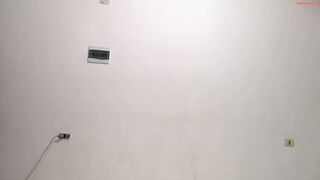 skinnypink18 Video  [Chaturbate] attractive chic diva captivating broadcaster