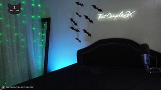 thatcouplejx - Video [Chaturbate] couch interactivetoy sucking-cock 3some