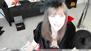 foxy_gamer - [Video] belly close up braces flexible