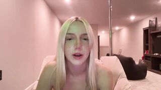 riababe - [Video] orgy girl spank fit