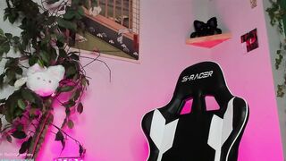 fairyinthewild - [Video] spy cam blonde huge boobs office