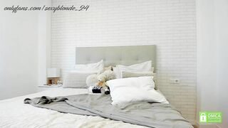 barbieprincess - [Video] cam show playing cameltroe doggy