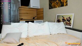 donnahunters - [Video] spy cam solo huge dildo strip