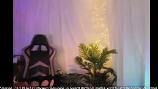 nebamazee - [Video] femdom fingers perfect shaved