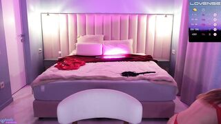 love_you_to123 - [Video] findom big lips heels orgasm