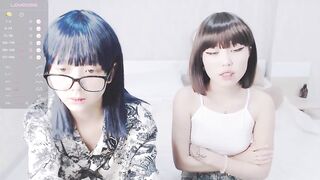 little_yena - Video [Chaturbate] insane-porn Rides big-tits-milf hermosa