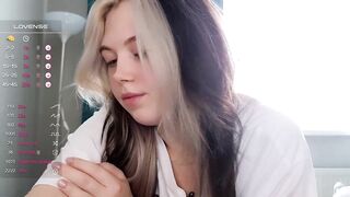 small_blondee - [Video] sister big clit exhibition big ass