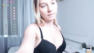 dream_mydream - [Video] natural tits dance toes first time