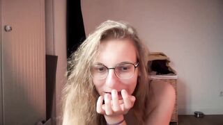 lillybambus - Video [Chaturbate] stripper australia atm Lace bra