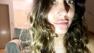 sassylilah - [Video] kinky vagina alone instagram