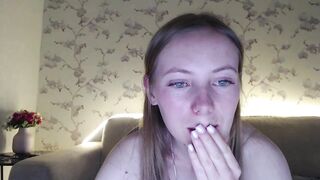 tixxxy - [Video] close up masturbate nude party