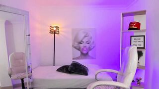 saloomee__ - [Video] pvt tease homemade close up