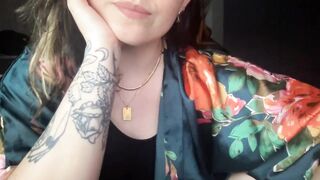 sleeps1r3n - [Video] big lips boobs amateur sex video real orgasm