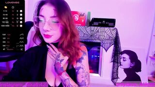 thecosmicgirl - [Video] adult sph cosplay legs