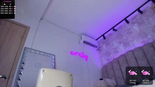 emily_____ - Video [Chaturbate] Magnetic Physique Digital content les erotic