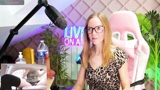 belle_alice - [Video] belly dildo fucking nude bondage