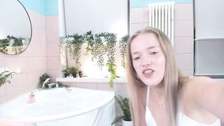 a_m_e_l_i_a - [Video] perfect anal porn party pvt