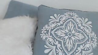 gia_is_horny - Video [Chaturbate] Enchanting Beauty Friendly Pleasing peaches big-black-cock