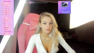 emilydancee - [Video] creamy pink dildo fucking bdsm