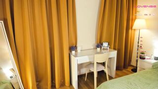 melissakissaa - [Video] busty massage cum show leggings