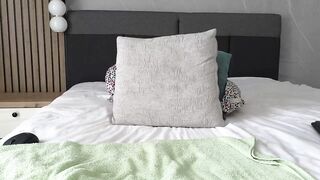 saradimond - [Video] cei close up cam girl nest