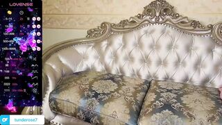 tunderose - [Video] fingers prostitute huge dildo pretty face