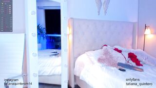 swt_molly - [Video] legs cam show hot chick legs